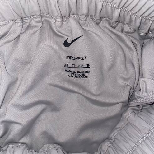 Nike One Women’s Dri-Fit Ultra High-Waisted 3” Brief Lined Shorts Brand New