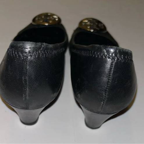 Tory Burch  black wedge shoes sz 7.5