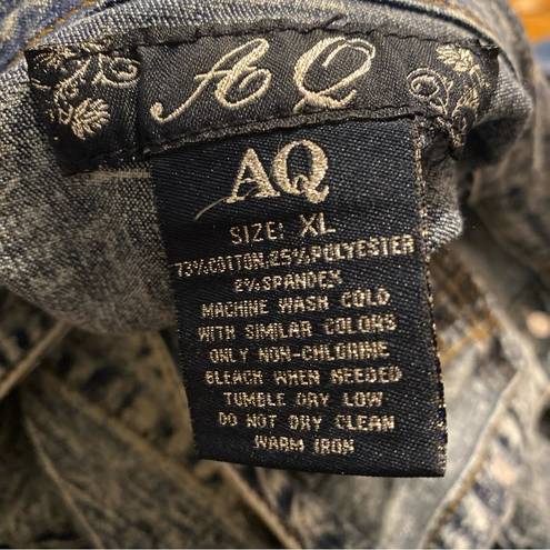 AQ/AQ AQ Acid Washed Jean Jacket XL