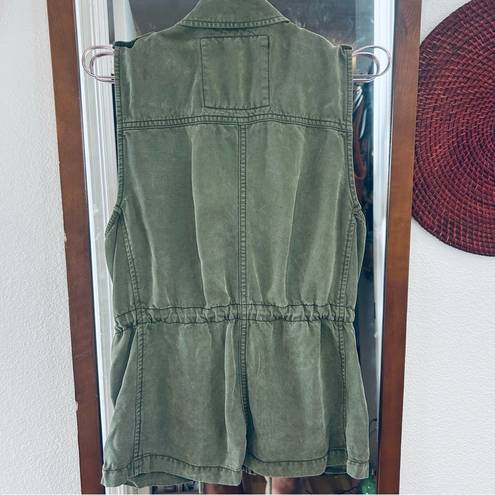 American Eagle  Army Green Zip Up Utility Vest with Waist Drawstring size Small