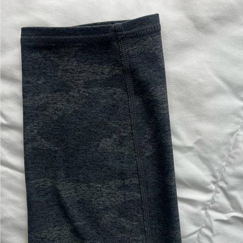 Vuori  Clean Elevation Legging Black Camo medium