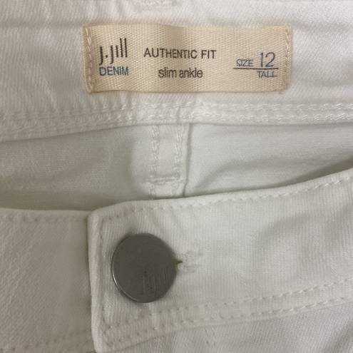 J.Jill  Denim Authentic Fit Slim Ankle White Jeans. Size 8P