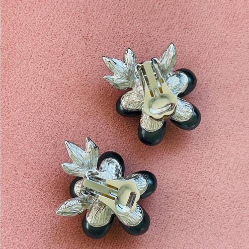 In Bloom Vintage NOLAN MILLER " Pearls  " Clip On earrings signed