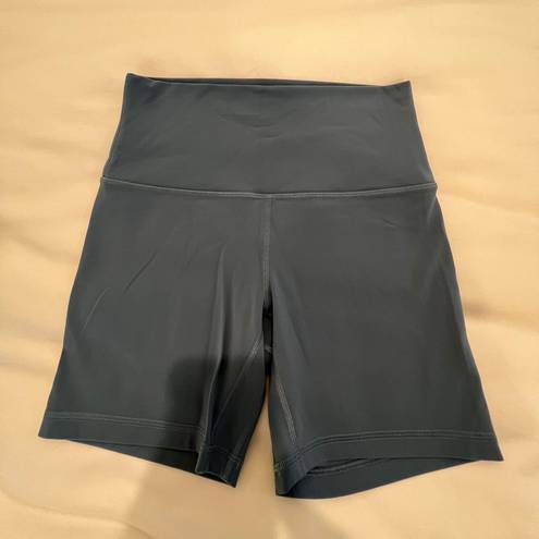 Lululemon Wunder Train High-Rise Short 6”