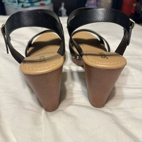 Soda heels size 10 - new