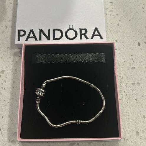 Pandora barrel clasp bracelet Size Small 6in