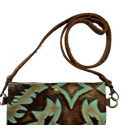 Laredo Handmade  Burnt Turquoise Leather Western crossbody Purse Embossed Design