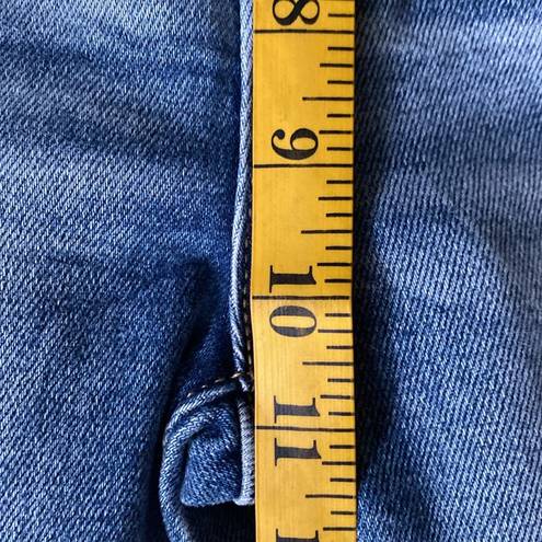Buckle Black Shaping and smoothing pocketing bell bottom jeans, size 11/27 by 