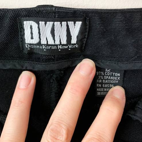 DKNY Vintage 90’s  High Waist Black Denim Shorts