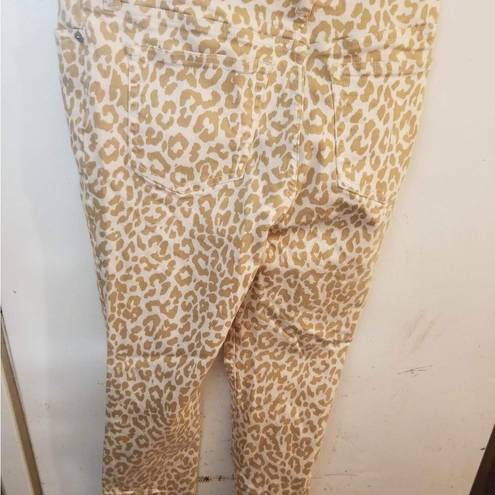 J.Crew  denim size 28 cream colored jeans with tan animal print frayed on the hem