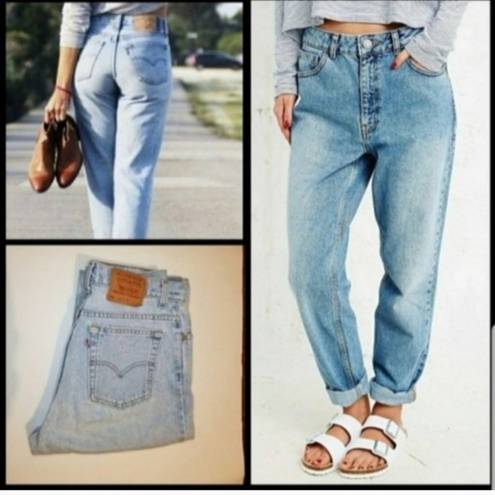 Levi’s Vintage Levi's 560 Mom Jeans Y2K 90s Light Wash Distressed Size 14 Regular