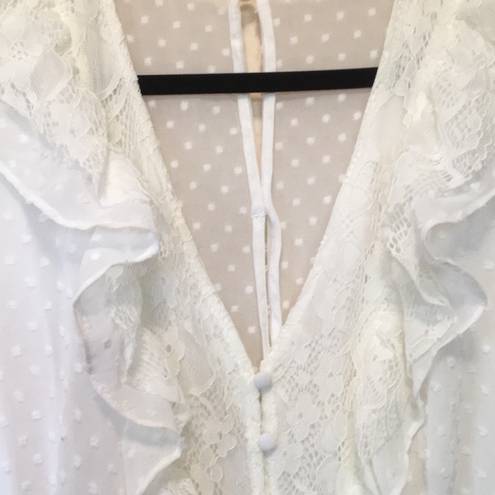 Lulus Lulu’s jumpsuit Clareese White Swiss dot ruffled long sleeve jumpsuit Medium NWT