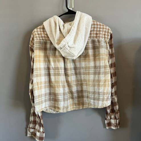 American Eagle Cropped Hooded Flannel