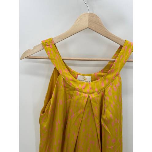 Collective Concepts  Top Women MEDIUM Yellow Pink Printed Sleeveless Polyester