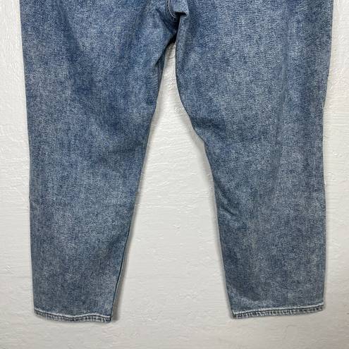 American Eagle  Women 16 Short Medium Wash Curvy Mom Jeans Distressed High Rise