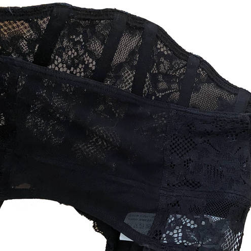 Gilly Hicks BLACK LACE BUSTIER FROM 