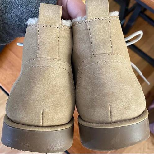 Seven Dials sherpa lined booties