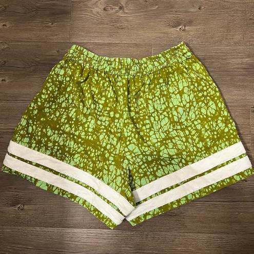 Chateau Maison  Rouge The Shorts in Bubble Green XS