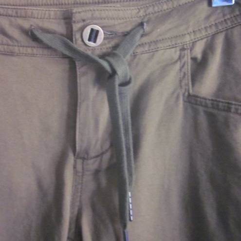 Black Diamond  Womens 4 Olive Green Shorts