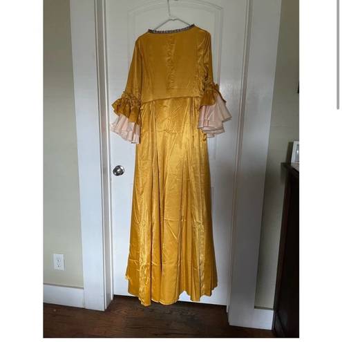 Rococo New Outlander yellow  maxi dress