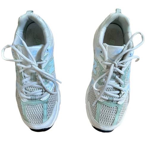 New Balance  Unisex 530 Dad Sneakers Lifestyle Shoes - Seasalt/Ice Blue, 7.5US W