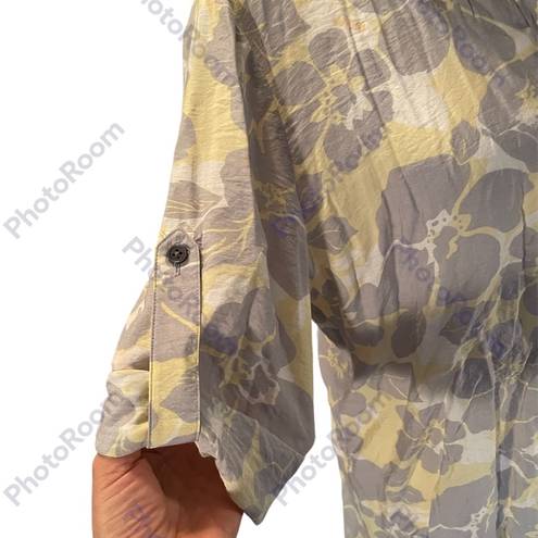 Coldwater Creek Pale Yellow Gray & White Floral Print Button Down Roll Up Sleeve