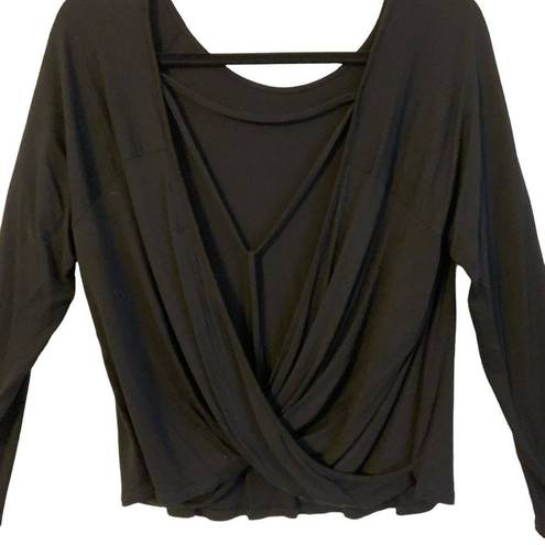 Dainty Hooligan  Women’s Black Long Sleeve Crisscross Open Back Blouse Size Small