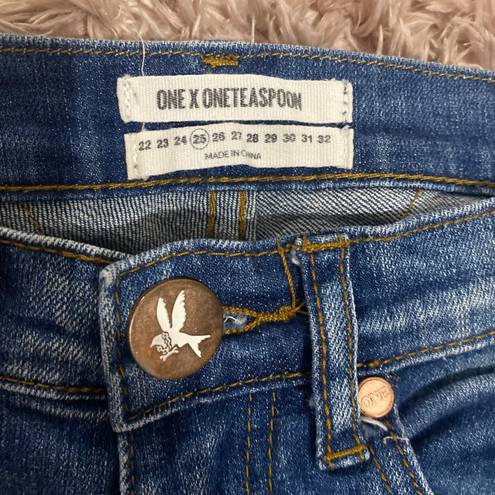 One Teaspoon Distressed Skinny Jeans