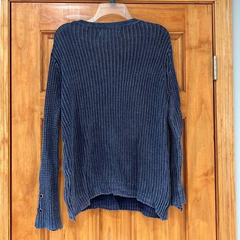 Vintage Havana  Blue V Neck Knit Sweater