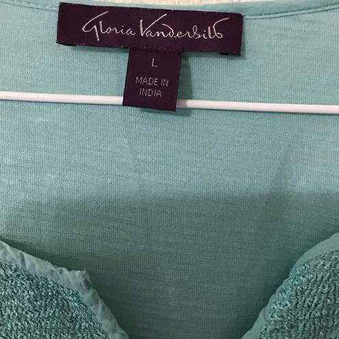 Gloria Vanderbilt Designers women, blouse. . Size large.