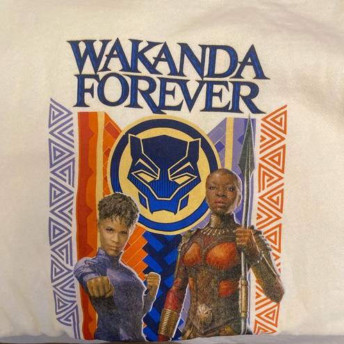 Marvel NWT White "Wakanda Forever" Crewneck Sweater