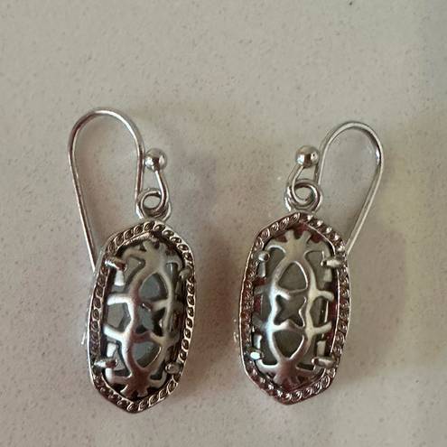 Kendra Scott  Lee Drop Earrings in Silver Filigree