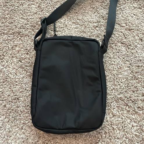 Lululemon Easy Access Crossbody Bag 1.5L