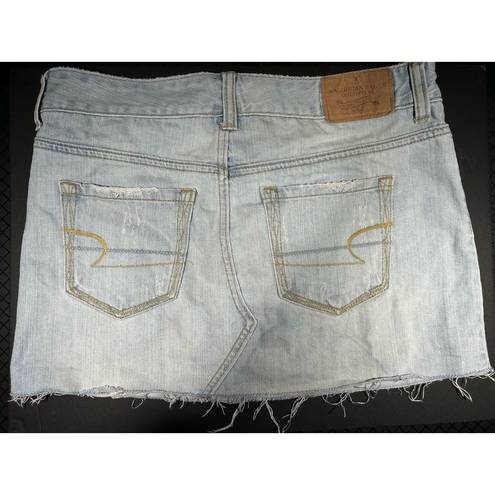 American Eagle size 6 women’s light blue wash denim mini skirt