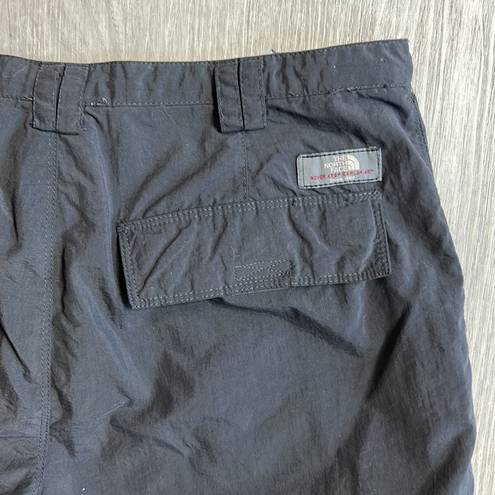 The North Face TNF  • hiking outdoor cropped pants