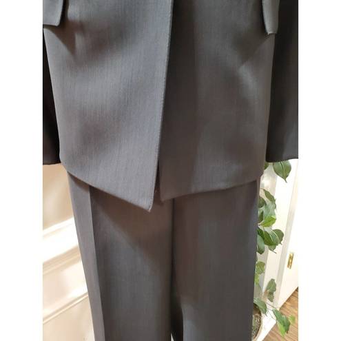 Jones Wear  Women's Black Solid Polyester Blazer Coat & Pant 2 Pc's Set Size 18