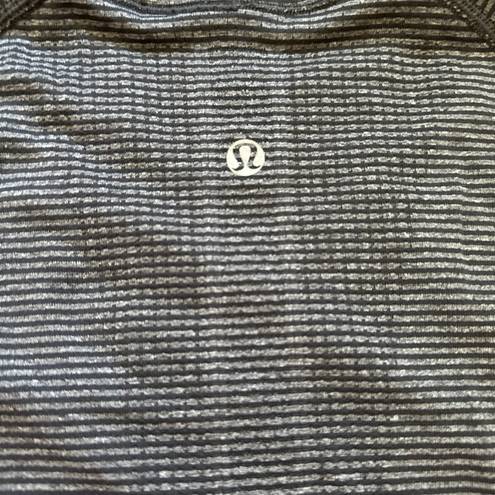 Lululemon 🩶🩶  athletica swiftly tech long sleeve top size 6