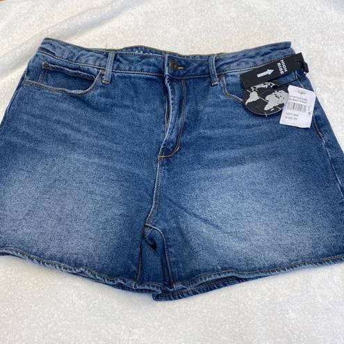 Articles of Society  high rise short size 32 (b31.1)