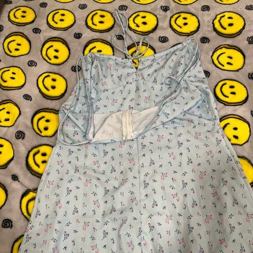 Light blue springtime flowers dress Size L