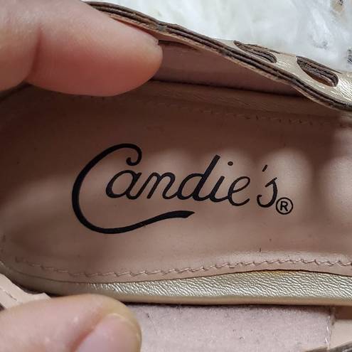 Candie's  Cacoconut Gold Flat Shoes Size 6.5