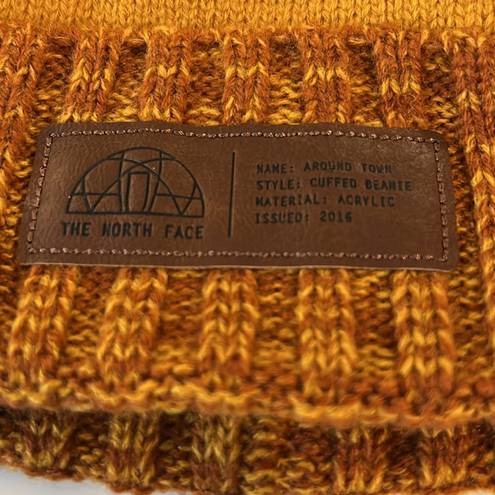 The North Face  beanie NWT