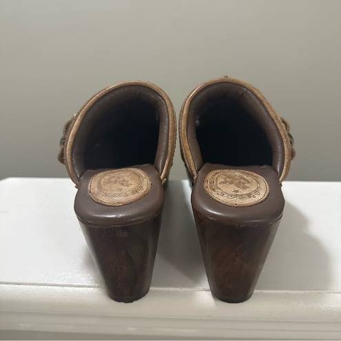 Ariat  Wooden Mules Clogs Women Sz 8 B Brown Leather Buckle Accent Western Shoes