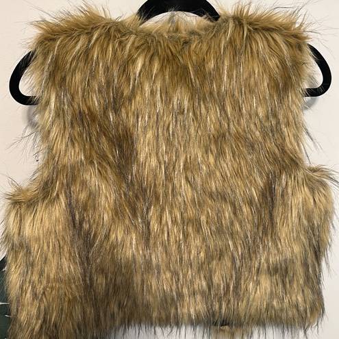 belle du jour  Faux Fur Brown Tan Vest