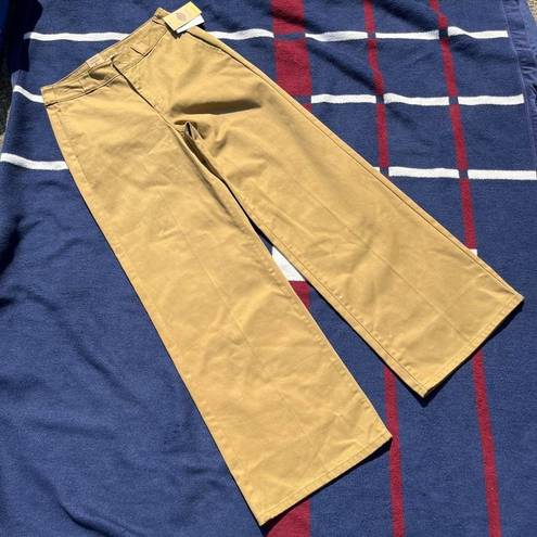 Dickies Juniors Worker Pant Wide Leg pants Tagged a womens size 7/28