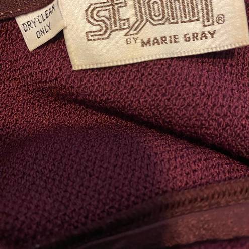 St. John  Marie Gray Burgundy Santana Knit Midi Dress Shoulder Buttons Size 6