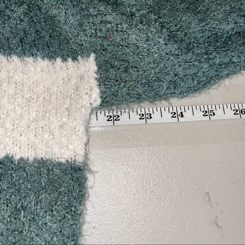 SO  GREEN/WHITE SUPER SOFT FUZZY LONG SWEATER SZ M