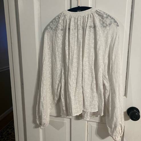 Free People  white peasant style top