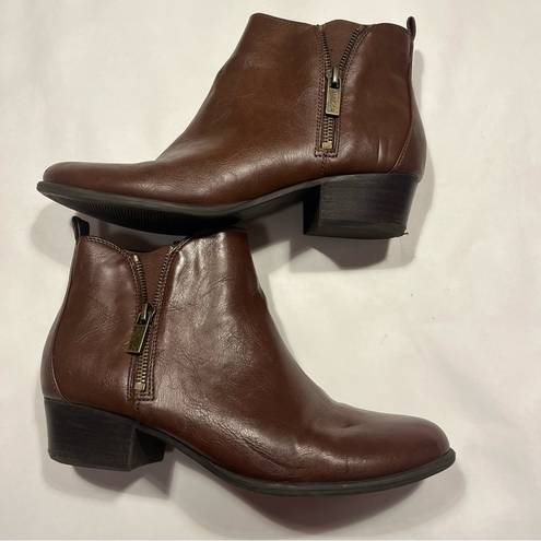 Unisa 🏔️ Brown Leather Short Heeled Boots (Bootie) Women's Size 9