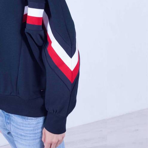 Tommy Hilfiger  Colorblock Sweatshirt L