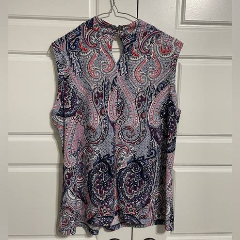 Tommy Hilfiger  women’s large bandana print sleeveless blouse with keyhole back